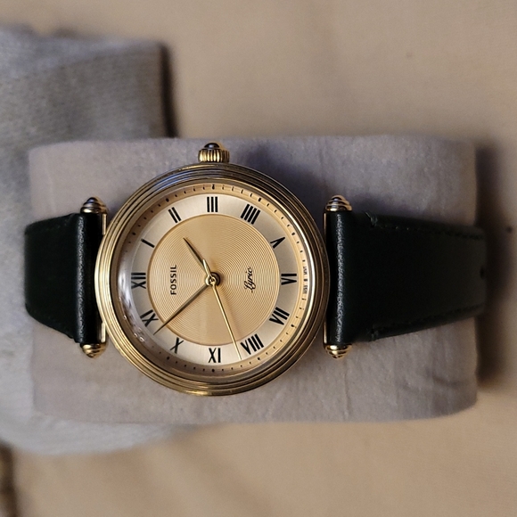 Nwot fossil classic gold watch with dark green leather strap - Picture 1 of 3